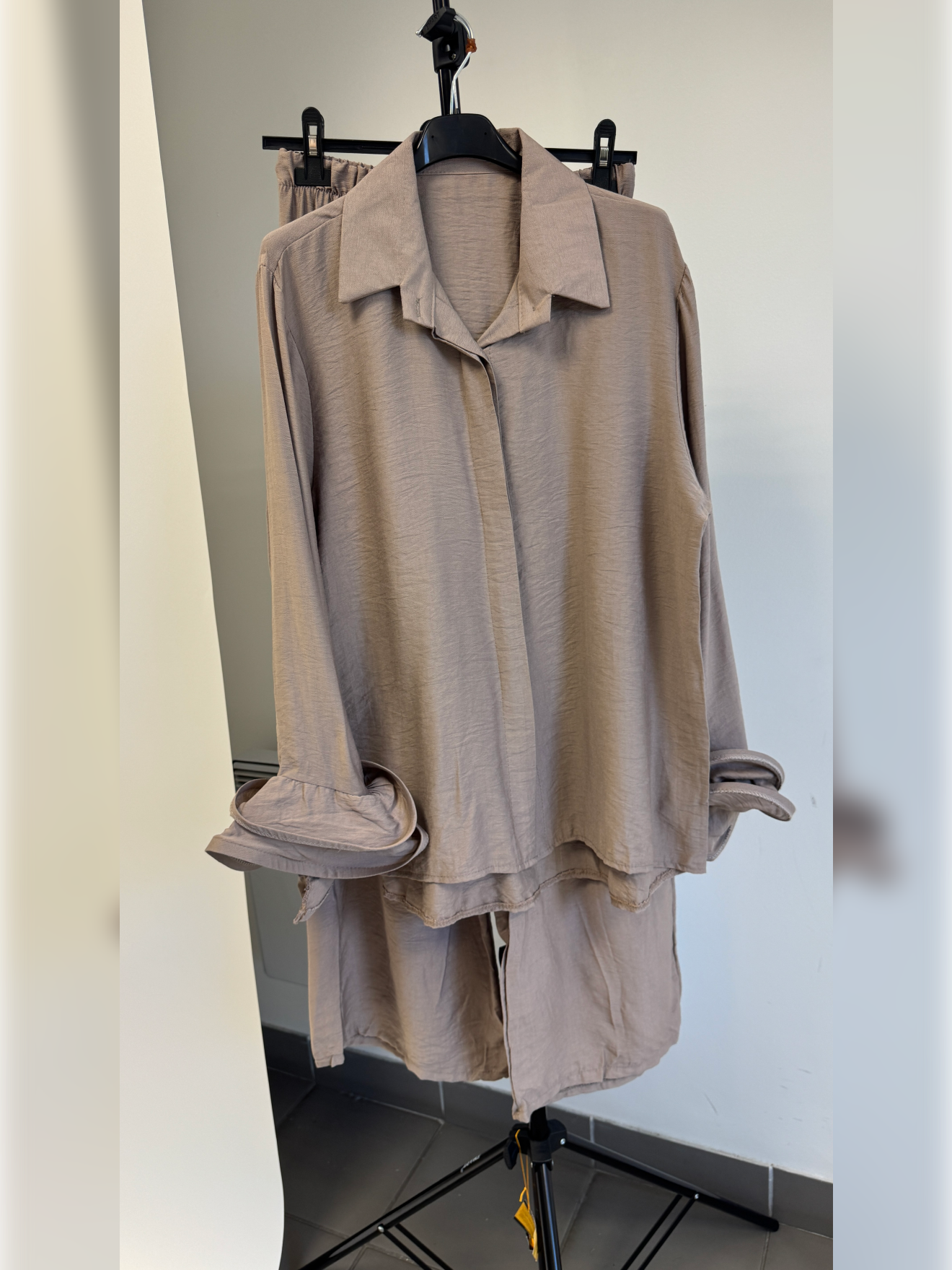 Ensemble chemise à poignets volants - F1M