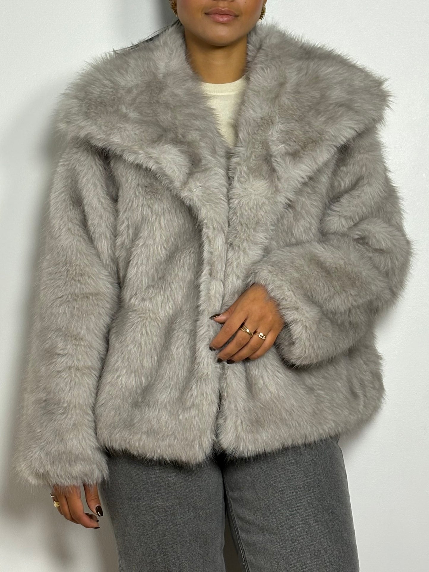 Manteau à fourrure Zendaya