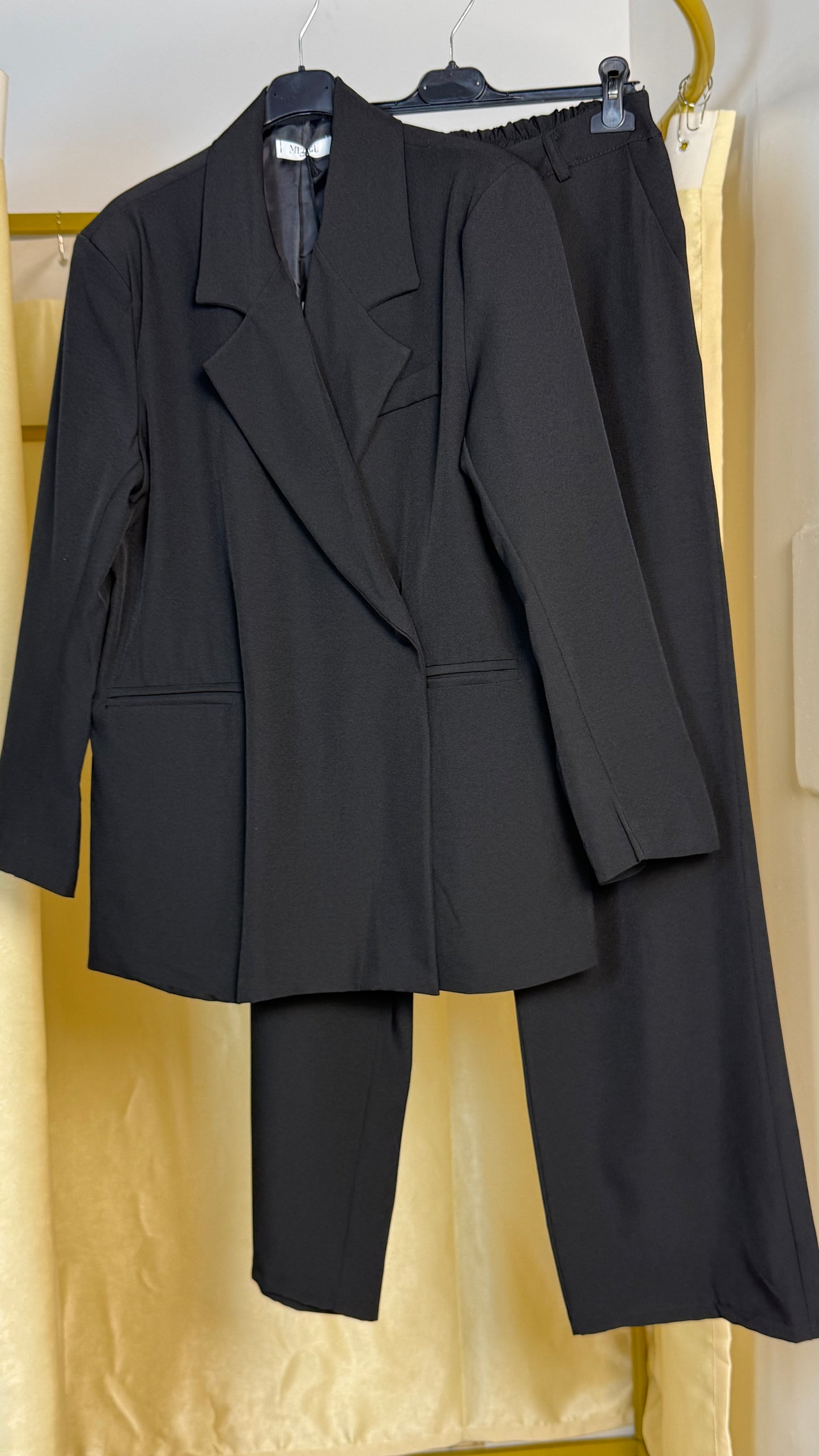 Ensemble FARAH blazer pantalon manches longues - D1 D2