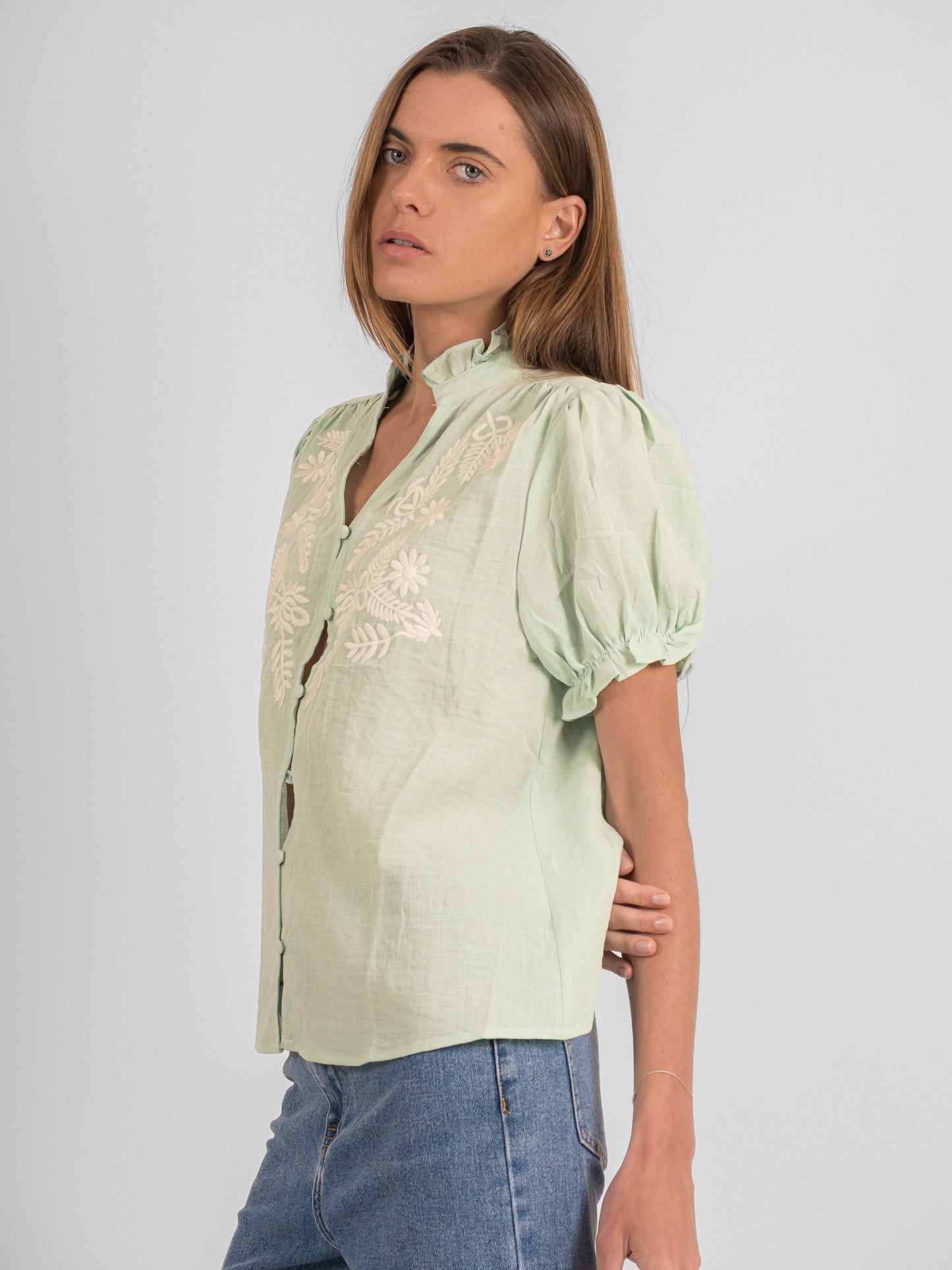 Chemise brodée à manche courte - P3 PA