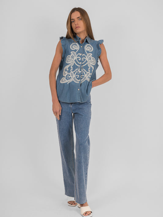 Chemise brodée sans manches avec volants