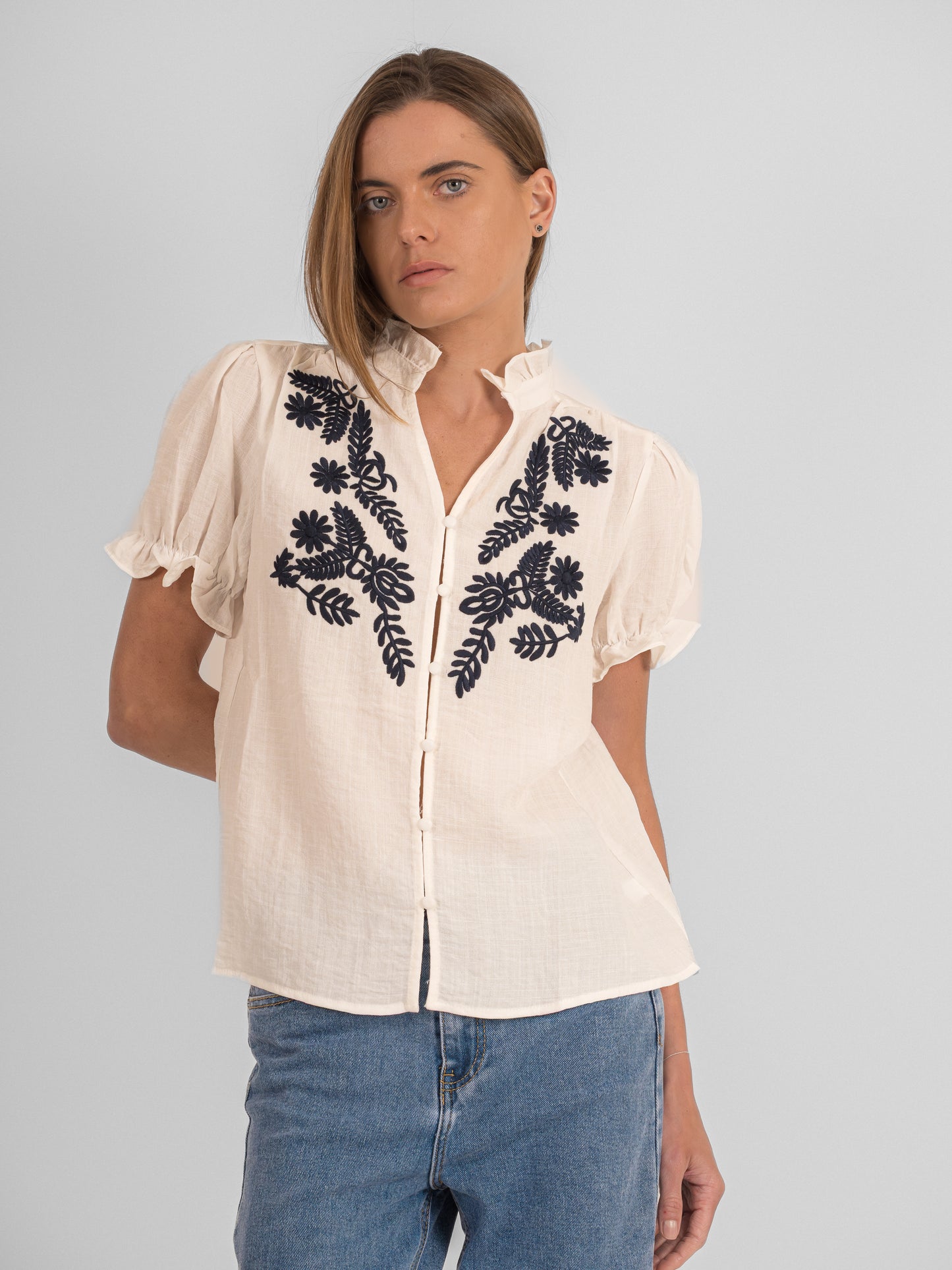 Chemise brodée à manche courte - P3 PA